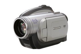 Panasonic VDR-D210 DVD Camcorder with 32x Optical Image Stabilized Zoom (Discontinued by Manufacturer)