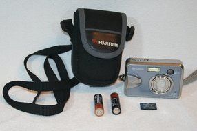 Fujifilm Finepix A360 4.1 Mega Pixel and 3x Optical Zoom