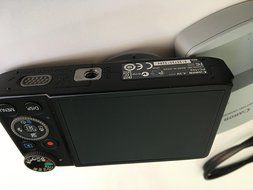Canon Powershot SX240 HS Digital Camera - Silver (12.1 MP, 20x Optical Zoom) 3.2 Inch LCD