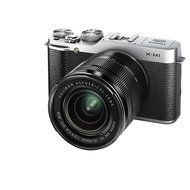 FUJIFILM mirror-less single-lens X-M1 lens kit Silver F X-M1S / 1650KIT [International Version, No Warranty]
