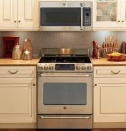 GE CS980STSS Cafe 30" Stainless Steel Electric Smoothtop Range - Convection N4