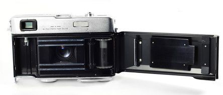 Fuji Optical, Fujica 35-SE Coupled Rangefinder Camera, Vintage 1950s