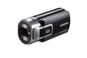 Samsung QF30 Smart WiFi Camcorder with 2.7" LCD Screen and 1080i HD Video Recording (Black) (Discontinued by Manufacturer)