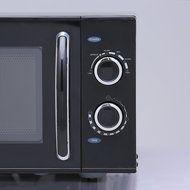 Westinghouse WCMH900B 900W 9 cu. ft. Counter Top Microwave with Mechanical Dial Control, Black N7