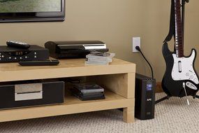 APC UPS Battery Back Up (BR1000G) - Back-UPS Pro 1000VA 8-outlet Uninterruptible Power Supply with Surge Protection N10