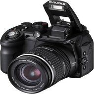 Fujifilm Finepix S9000 9MP Digital Camera with 10.7x Wide Optical Zoom N2