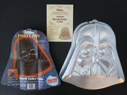 Wilton Star Wars Darth Vader Cake Pan #502-1409 1980&#039;s Retired
