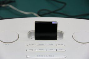 AGPtek Black Bluetooth wireless A2DP Music Audio Receiver Adapter for iPhone 5 iPod Touch 4