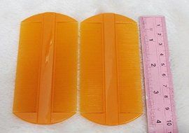 NEW 2 PCS PLASTIC BROWN TOOTH COMB REMOVE FLEA TICK LICE NIT HAIR CARE UNISEX N3