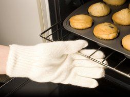 Miracle Glove Hot Surface Protector (Pack of 2 Gloves)