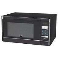 Oster OGS31102 1.1-Cubic Feet Digital Microwave Oven, Black