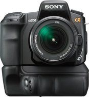 Sony Alpha A200K 10.2MP Digital SLR Camera Kit with Super SteadyShot Image Stabilization with 18-70mm f/3.5-5.6... N14