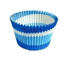 CUPCAKE CREATIONS 32 STANDARD BAKING CUPS BLUE CIRCLES W/RECIPE MADE IN SWEDEN