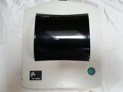 Zebra LP 2844 Direct Thermal Label Printer 203 DPI Serial USB Metal Tear Edge 256KB RAM 512KB Flash