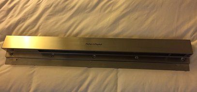 Fisher Paykel 89110 Fisher and Paykel 89110 36" Island Trim