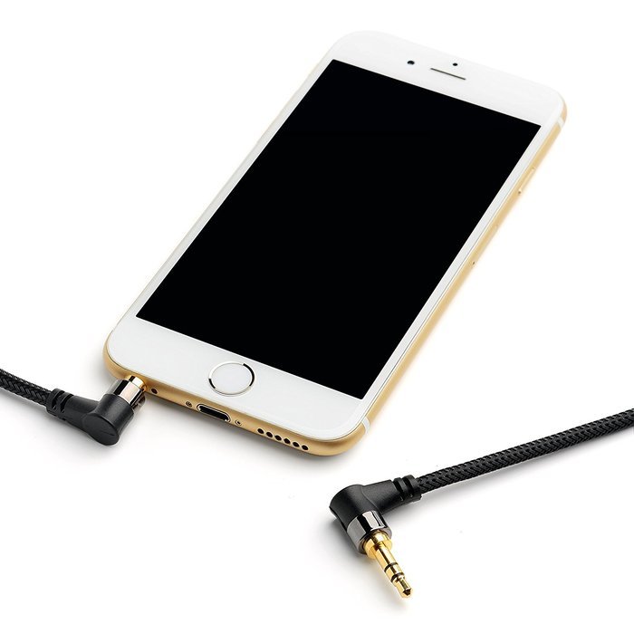 KabelDirekt 1 foot 3.5mm to 3.5mm Stereo / Audio Cable, nylon-braided, with 90 degree connectors &ndash; PRO Series