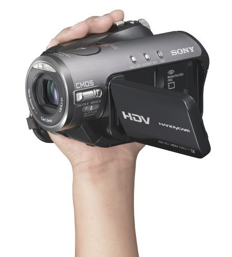 Sony HDR-HC3 4MP High-Definition Handycam MiniDV Camcorder w/10x Optical Zoom (Discontinued by Manufacturer) N2