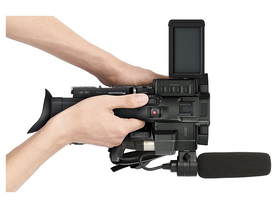 Panasonic HC-X1000 4K Ultra HD 60p/50p Professional Camcorder, 20x Optical Zoom N3
