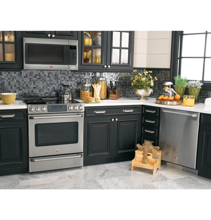 GE CS980STSS Cafe 30" Stainless Steel Electric Smoothtop Range - Convection N5