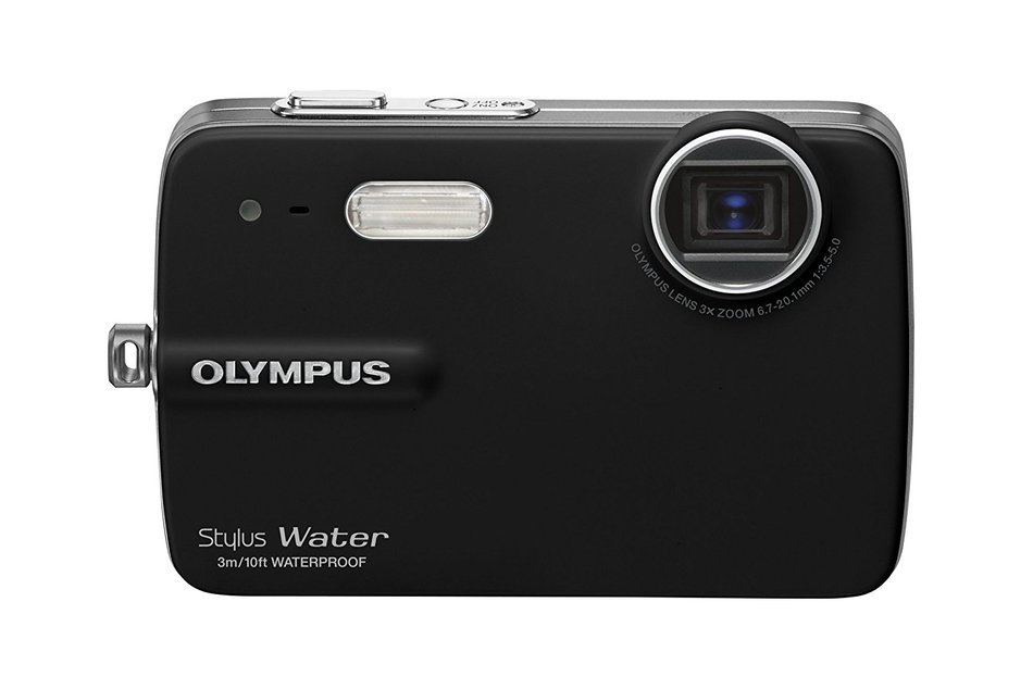 Olympus Stylus 550 WP 10MP Waterproof Digital Camera with 3x Optical Zoom and 2.5-Inch LCD (Blue) N7