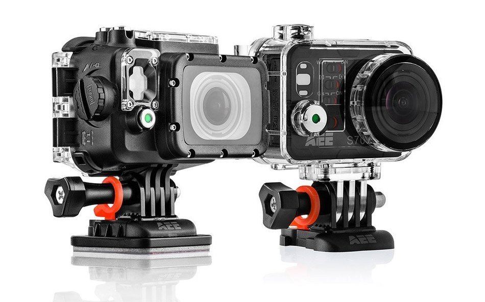 AEE Technology S70 S70AEE Waterproof Video Camera with 10x Digital Zoom with 2-Inch LCD (Black)