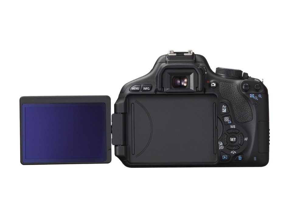 Canon EOS 600D (European EOS Rebel T3i) 18 MP CMOS Digital SLR Camera and DIGIC 4 Imaging with EF-S 18-55mm f/... N2