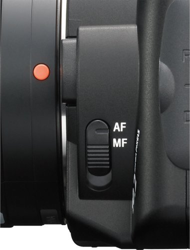 Sony Alpha A200K 10.2MP Digital SLR Camera Kit with Super SteadyShot Image Stabilization with 18-70mm f/3.5-5.6... N9