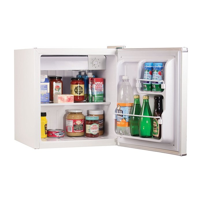 BLACK+DECKER BCRK17B 1.7 Cu. Ft. Energy Star Refrigerator with Freezer, Black N12