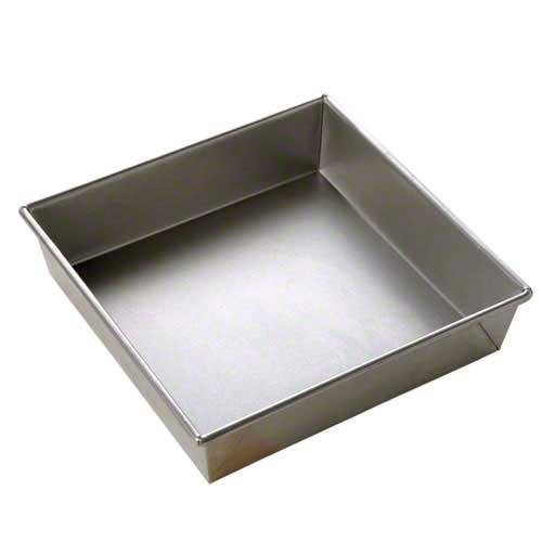 Focus Foodservice 977953 Aluminized Steel 9" Square Cake Pan - 3 / CS