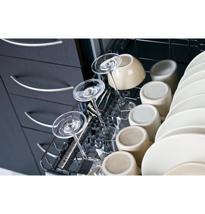 GE 24" White Built-In Dishwasher with Front Controls N5