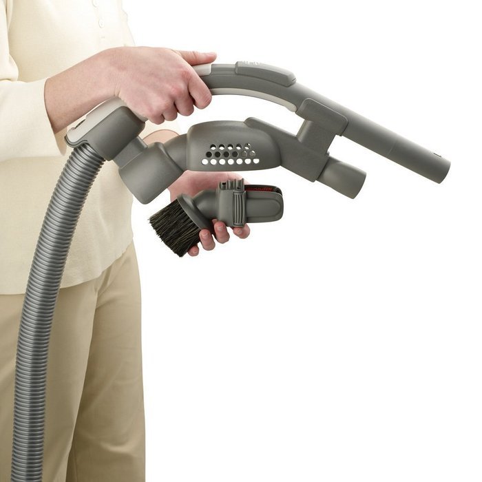 El6986a Electrolux Ultrasilencer Canister Vacuum (Complete Set) w/ Bonus: Premium Microfiber Cleaner Bundle