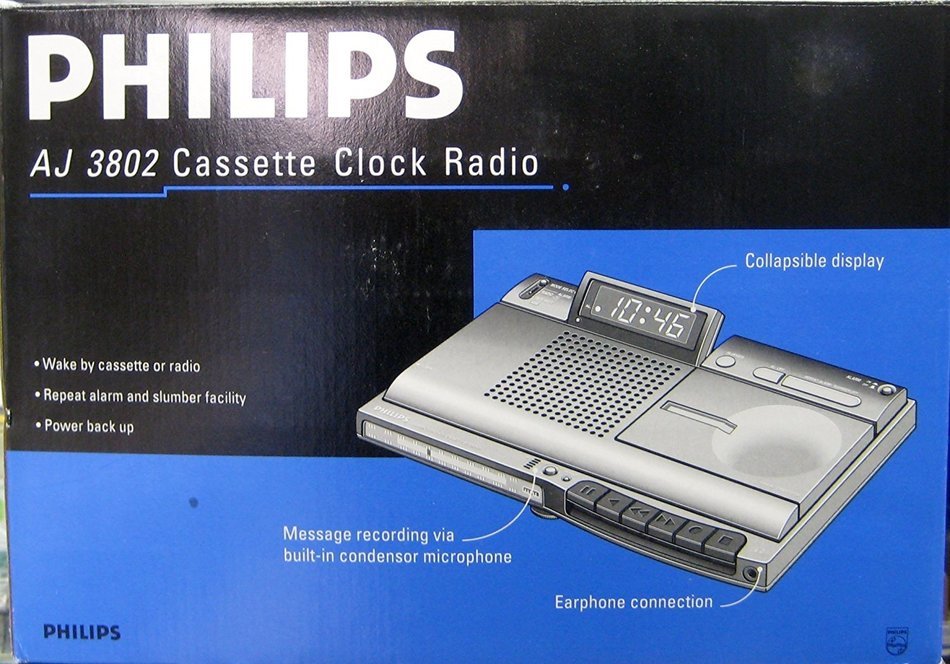 Philips Cassette Clock Radio NOT FOR USA 220 VOLTS ONLY