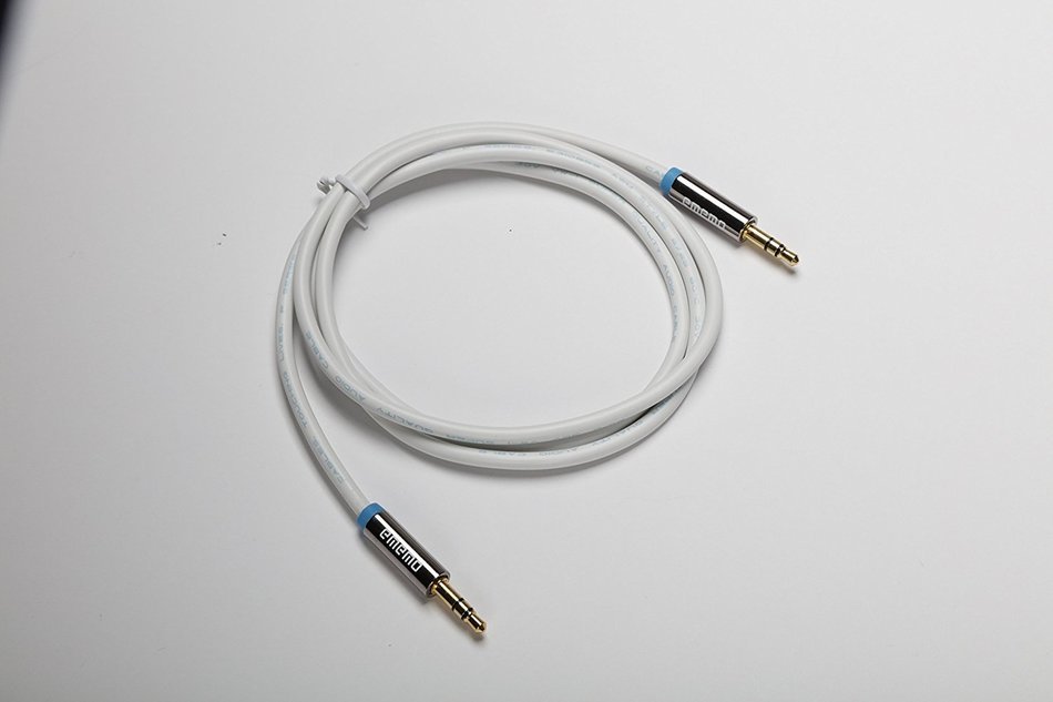EMEMO&reg; #1 Premium 3FT (BLACK) 3.5 mm to 3.5 mm Stereo Jack Auxiliary Audio Cable - Compatible iPhone/iPod/iPad... N9