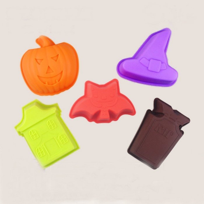 B&Y Halloween Cavity Crafts Silicone Non Stick Cake Bread Baking Mold Muffin Cups N2