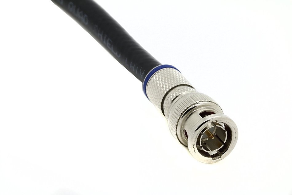 RiteAV - 200FT BNC Video Cable HD/SDI Digital Video - 75 Ohm (Indoor & Outdoor Rated) - Compression Connectors N2