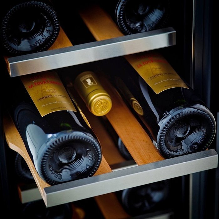 Whynter BWR-18SD 18 Bottle Built-In Wine Refrigerator N2