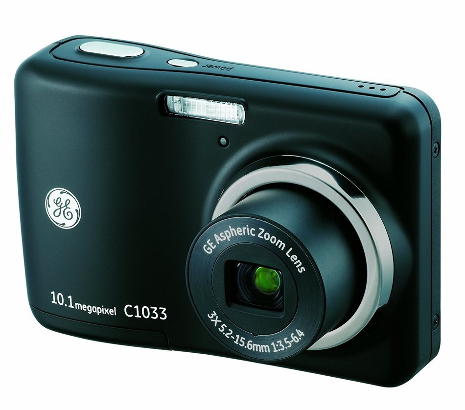 GE C1033 10MP Digital Camera with 3X Optical Zoom and 2.4 Inch LCD with Auto Brightness (Red)