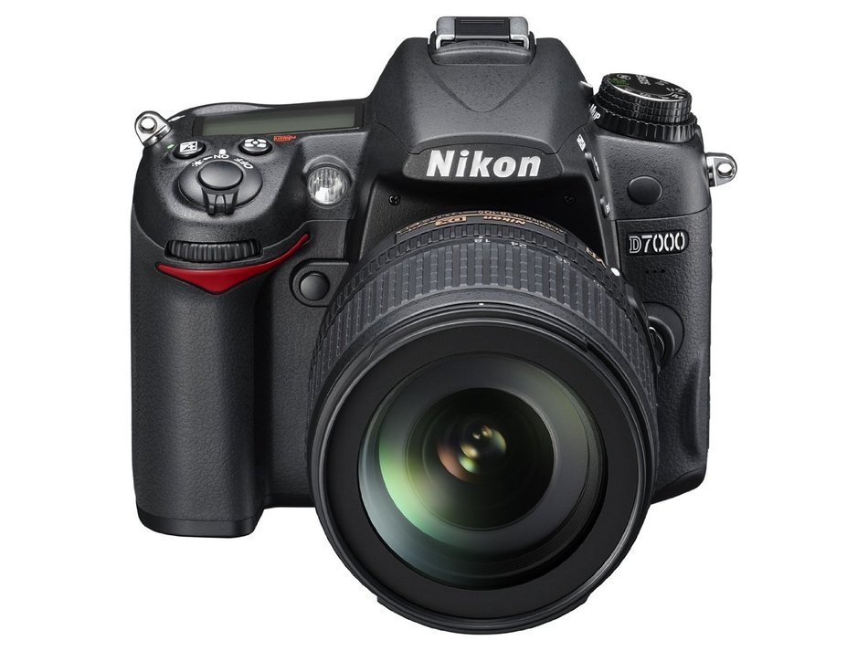 Nikon D7000 16.2 Megapixel Digital SLR Camera with 18-105mm Lens (Black)