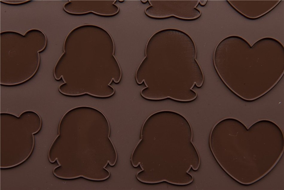 30 Cavity Food Grade Silicone Macaron Baking Mat for Microwave Oven Kitty Heart Penguin Shape N4
