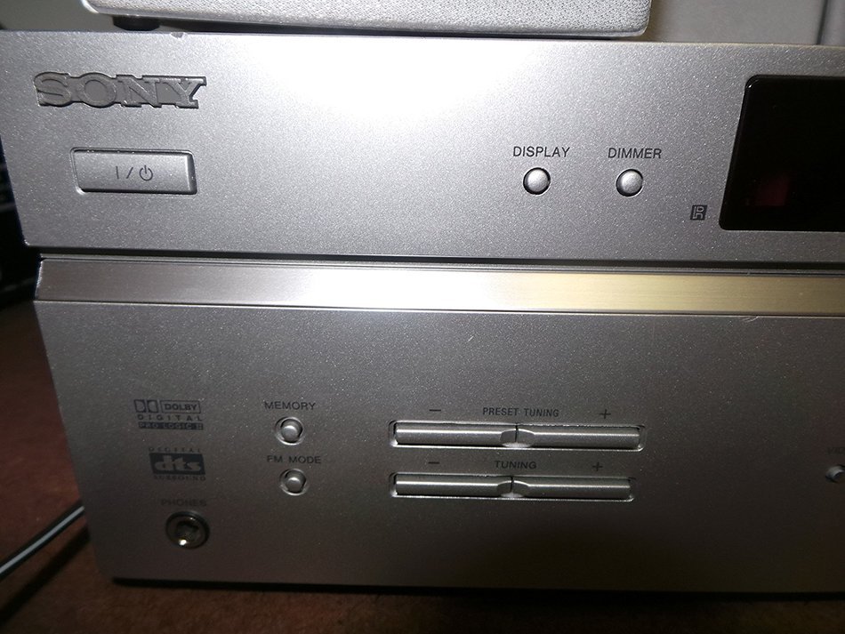 Sony STR-K660P Digital A/V Receiver (AM-FM) Complete Surround Sound System 5.1 N2