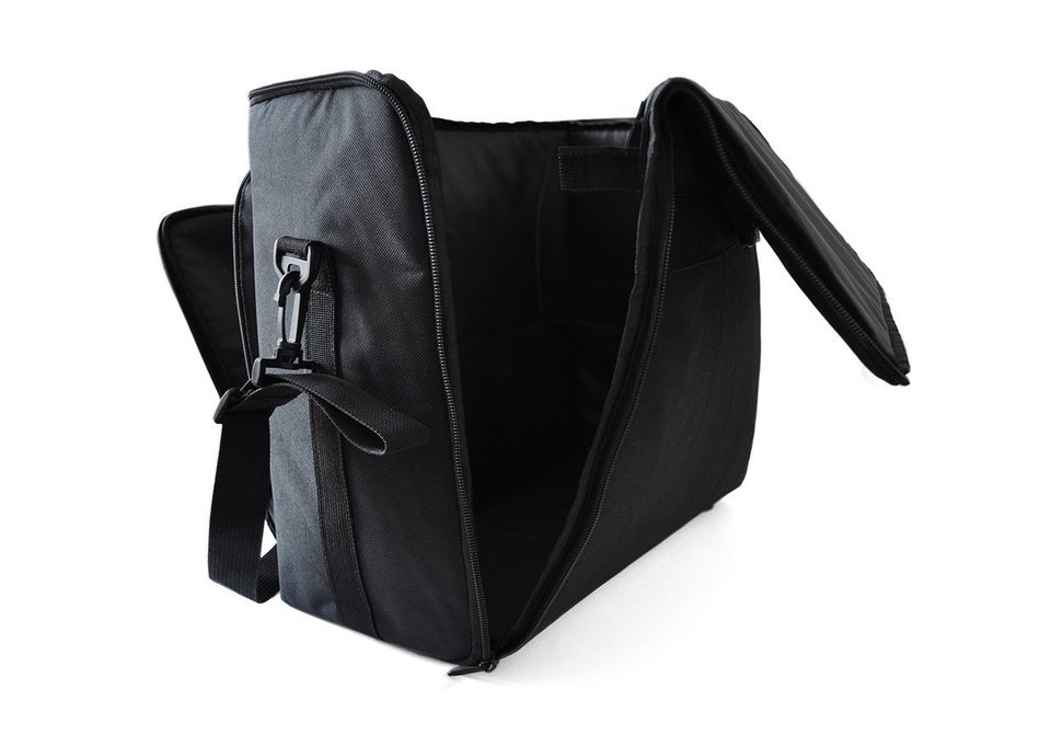 FAVI Universal Video Projector Travel Bag - US Version (Includes Warranty) - Black (FE-LG-BAG-BL) N3