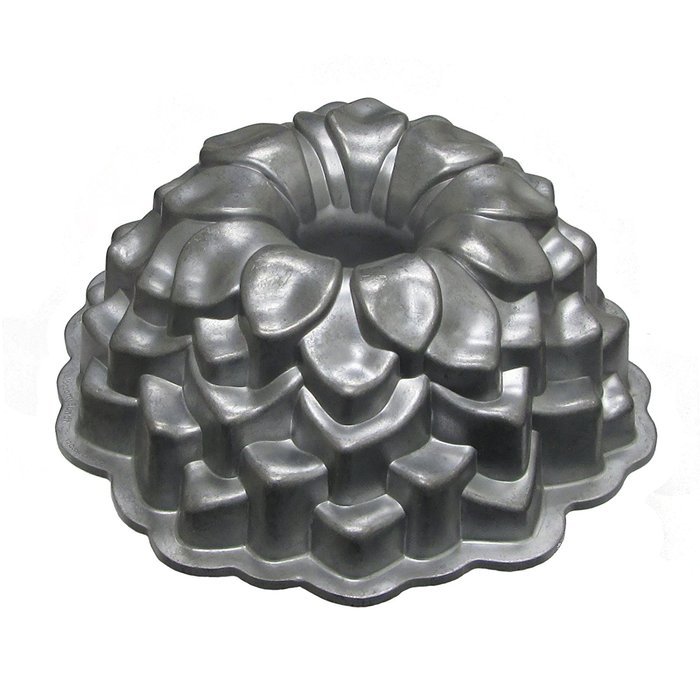 Nordicware Commercial Blossom Bundt Pan N2