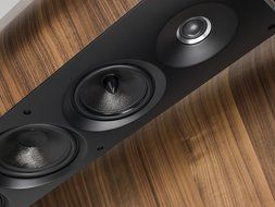 Sonus faber Venere 3.0 Floorstanding Speaker (Pair, White) N15