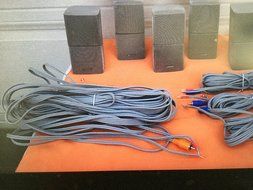 BOSE DOUBLE CUBE SPEAKERS SILVER 12PAC N3