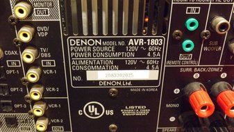 Denon AVR-1803 - A/V receiver with Dolby Digital EX, DTS-ES, and Pro Logic II (no remote) N7