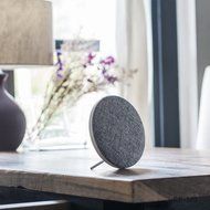Greatsmart Studio 2 Wireless Speaker System with Rechargeable Battery and Built-in Microphone White