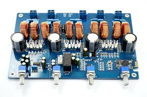 TPA3116 4.1 Class D Amp with 4.0 Bluetooth Stero Amplifier Board Module 450W+100W N3