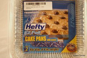 Square Cake Pan with Lid - Hefty