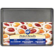 Wilton 2105-6966 24-Cup Perfect Results Mega Muffin Pan