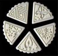 Akak Store China's Mid-Autumn Festival Moon cake Mould Set，Party Mooncake Cake Mold 5 Triangle Stamps - 50g,White